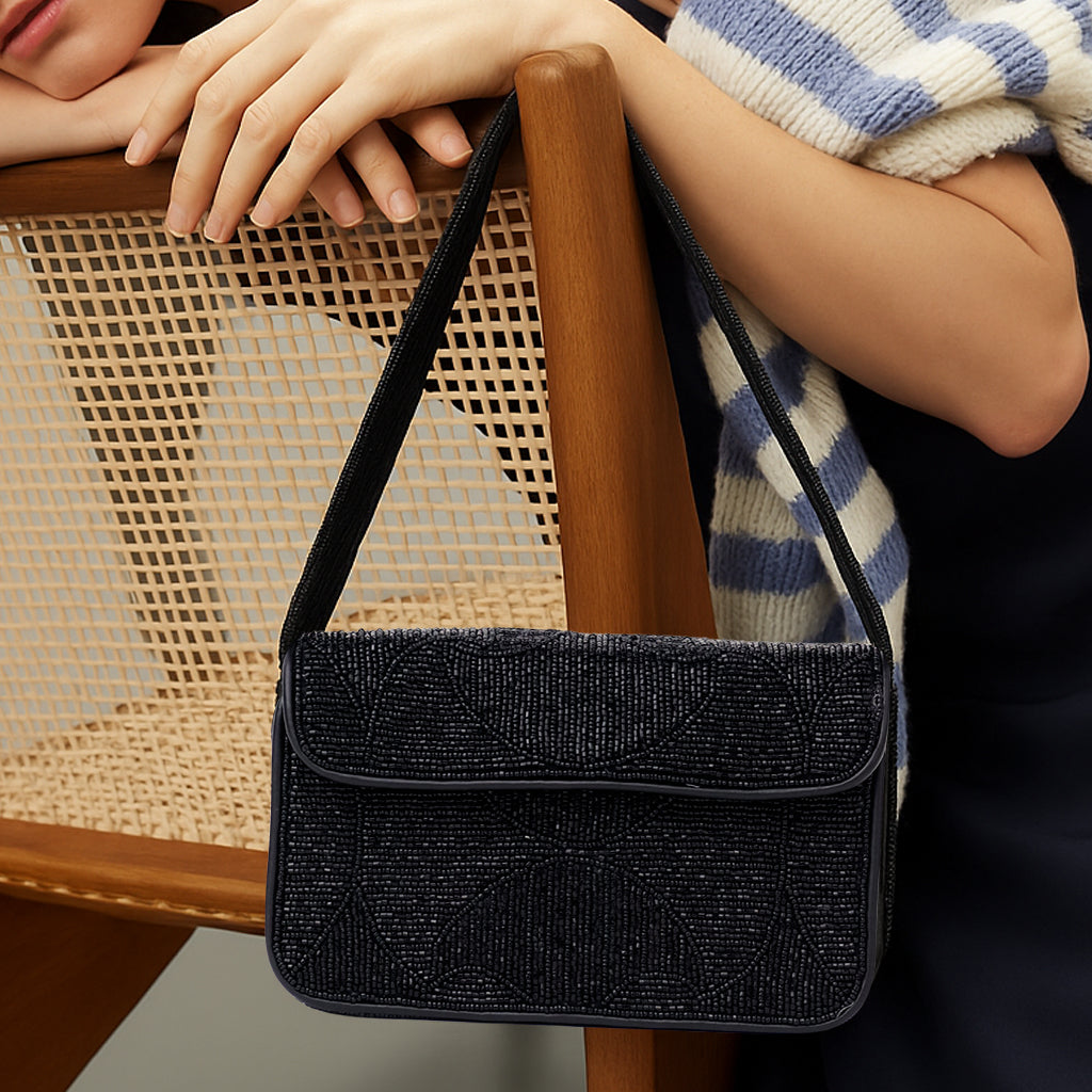 Luxury Handmade Beaded Shoulder Bag – Black Geometric Pattern